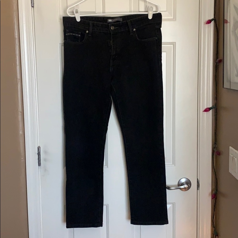 Levi mid rise skinny jeans
